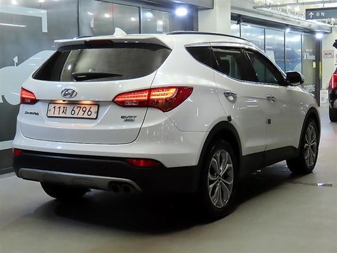 Hyundai Santafe Diesel(e-VGT) 2.2 4WD Exclusive — пробег 97 385 км — фото 4 из 5