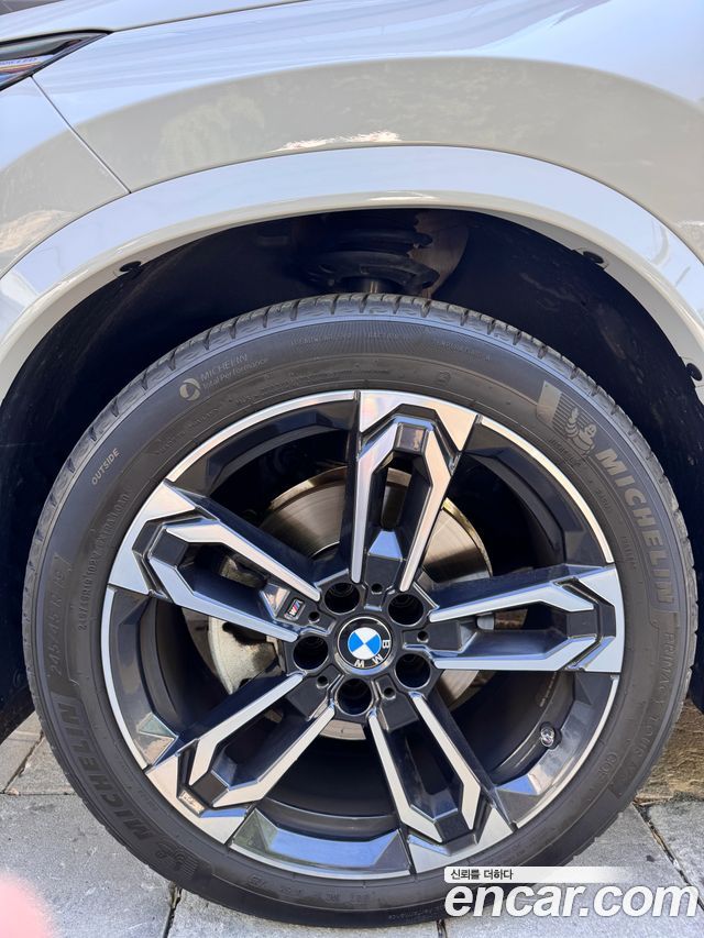 BMW X1 sDrive 18d M Sport — пробег 43 367 км — фото 5 из 5