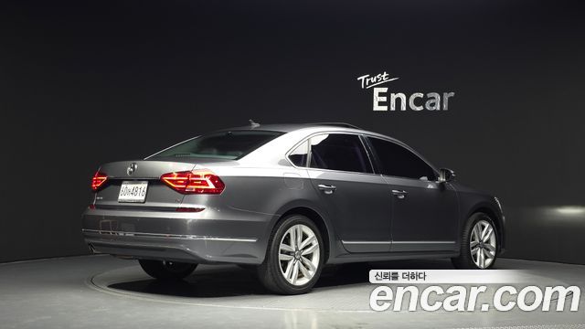 Volkswagen Passat 1.8 TSI B7 — пробег 64 965 км — фото 2 из 5