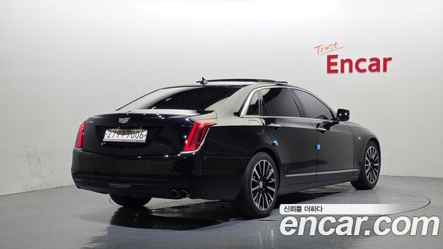 Cadillac CT6 2.0 Turbo — пробег 174 660 км — фото 2 из 5