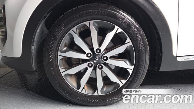 Kia Sportage из Кореи Encar