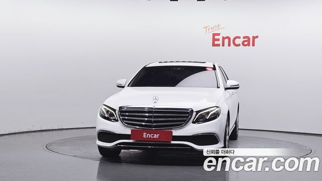 Mercedes-Benz E-Class из Кореи Encar