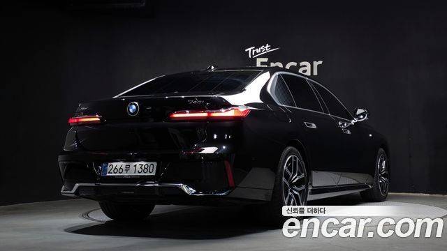 BMW 7-Series из Кореи Encar