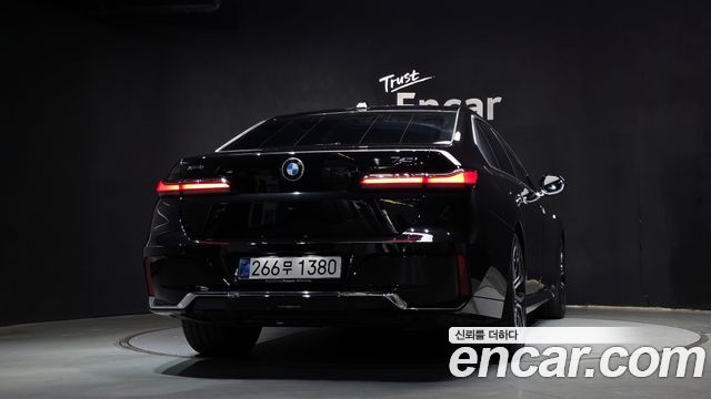 BMW 7-Series из Кореи Encar