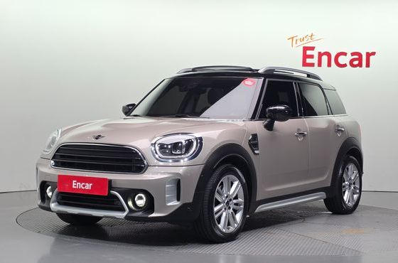Mini Countryman Classic Plus Launch Pack 2nd Gen — пробег 42 703 км — фото 1 из 5