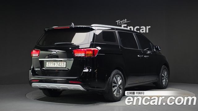 Kia Carnival из Кореи Encar