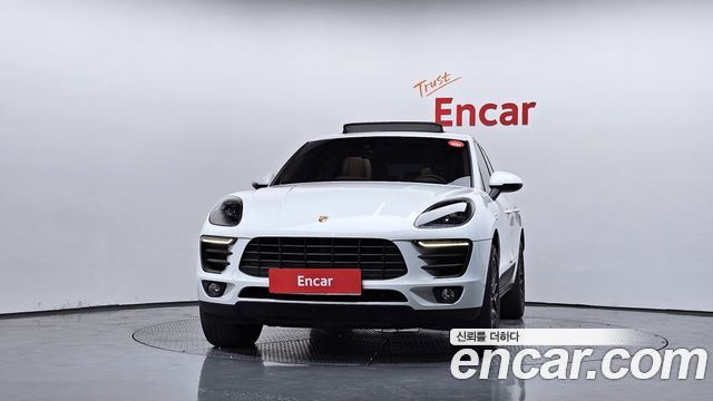 Porsche Macan из Кореи Encar