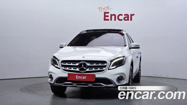 Mercedes-Benz GLA-Class GLA220 Premium — пробег 101 518 км — фото 3 из 5