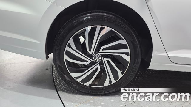 Volkswagen Jetta из Кореи Encar