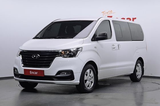 Hyundai Starex Wagon 12-Seater Smart — пробег 71 729 км — фото 1 из 5
