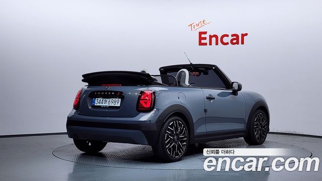 Mini Cooper Convertible из Кореи Encar