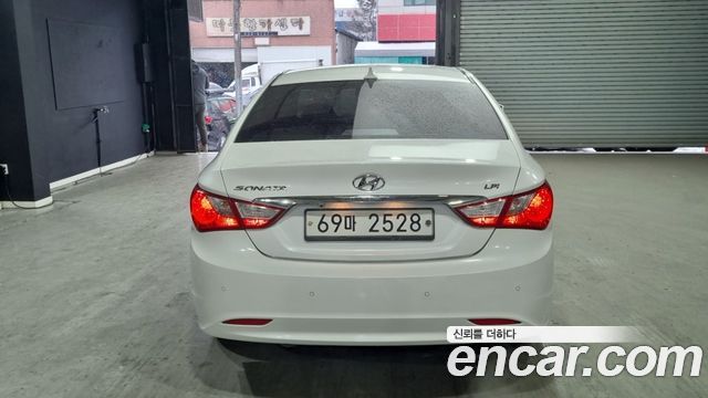 Hyundai Sonata LPI Modern — пробег 123 360 км — фото 4 из 5