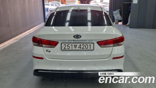 Kia K5 из Кореи Encar