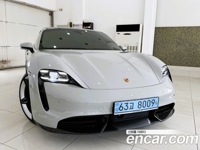 Porsche Taycan из Кореи Encar