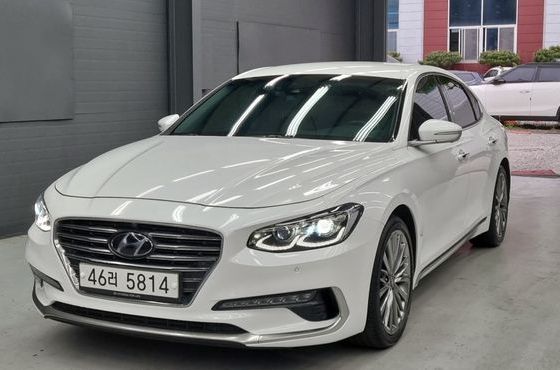 Hyundai Grandeur 3.0 Exclusive Special — пробег 65 010 км — фото 1 из 5