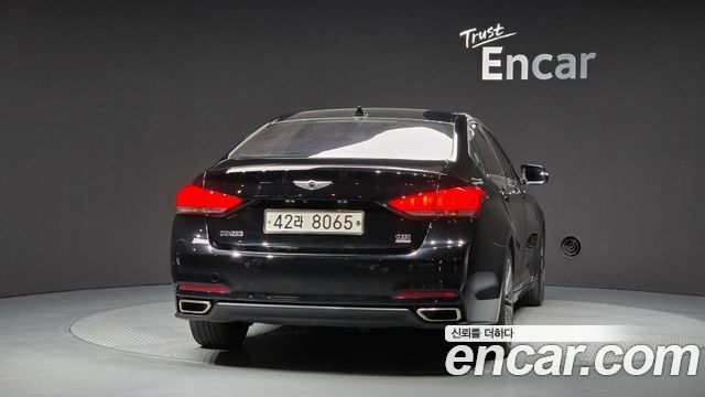 Hyundai Genesis из Кореи Encar