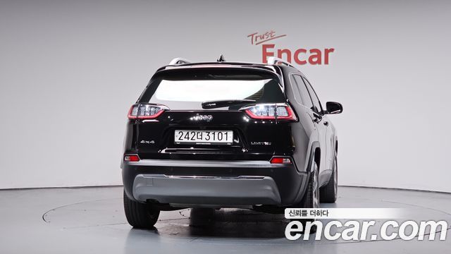 Jeep Cherokee из Кореи Encar