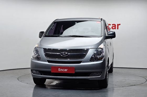 Hyundai Starex 12-Seater Wagon CVX Luxury — пробег 98 411 км — фото 3 из 5