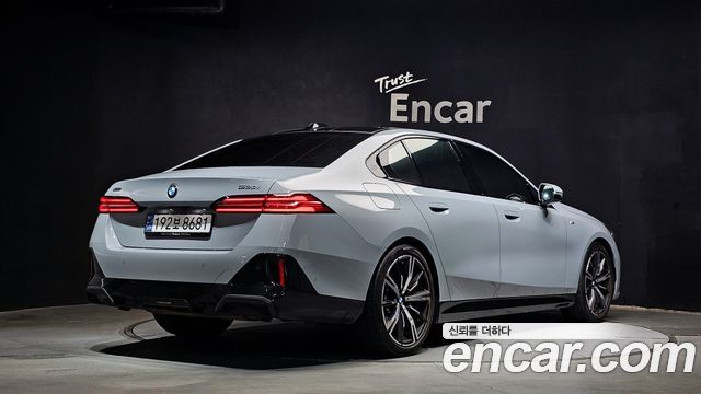 BMW 5-Series из Кореи Encar