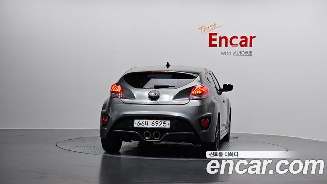 Hyundai Veloster 1.6 Turbo D Spec — пробег 96 907 км — фото 4 из 5