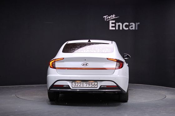 Hyundai Sonata 2.0 Premium — пробег 135 069 км — фото 4 из 5