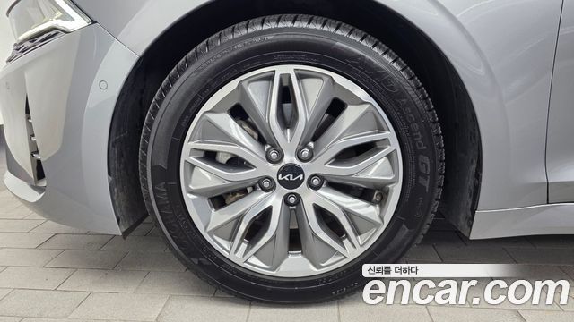 Kia K5 из Кореи Encar