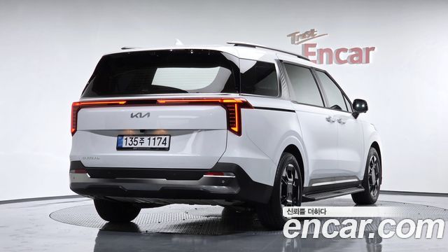 Kia Carnival 9-Seater Noblesse — пробег 9 363 км — фото 2 из 5