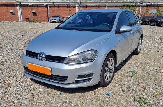Volkswagen Golf 1.6 TDI — пробег 143 855 км — фото 3 из 5