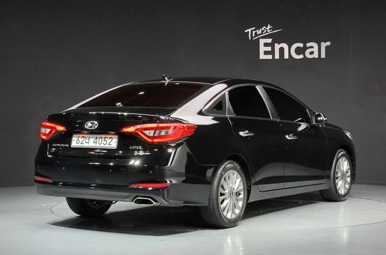 Hyundai Sonata 2.0 Smart — пробег 126 046 км — фото 2 из 5