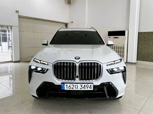 BMW X7 xDrive 40i M Sport 6STR — пробег 67 595 км — фото 3 из 5