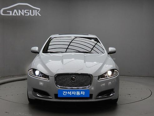 Jaguar XF 3.0D Luxury X250 — пробег 108 094 км — фото 1 из 5