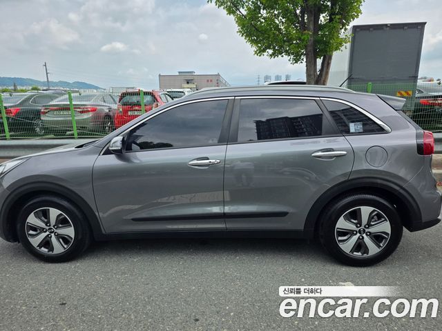 Kia Niro из Кореи Encar