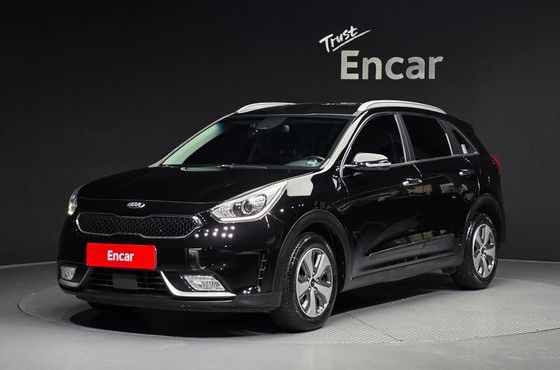 Kia Niro Prestige — пробег 37 955 км — фото 1 из 5