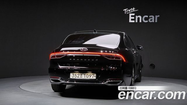 Hyundai Grandeur из Кореи Encar