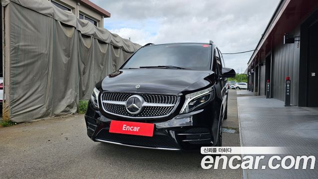 Mercedes-Benz V-Class V300 CDI W447 — пробег 49 215 км — фото 3 из 5
