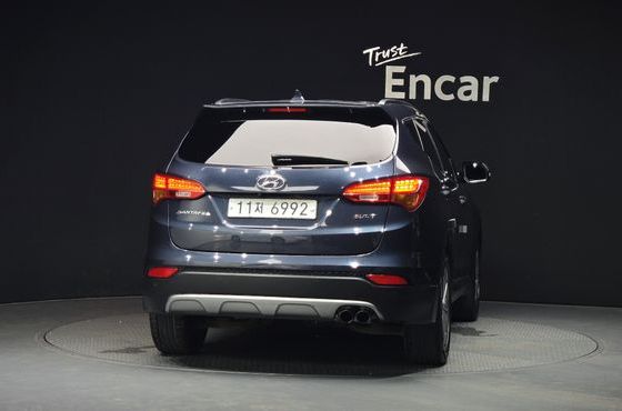 Hyundai Santafe Diesel(e-VGT) 2.0 2WD Exclusive — пробег 157 494 км — фото 4 из 5