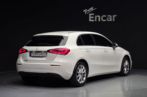 Mercedes-Benz A-Class A220 Hatchback — пробег 66 057 км — фото 2 из 5