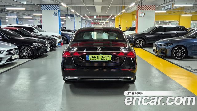 Mercedes-Benz E-Class из Кореи Encar