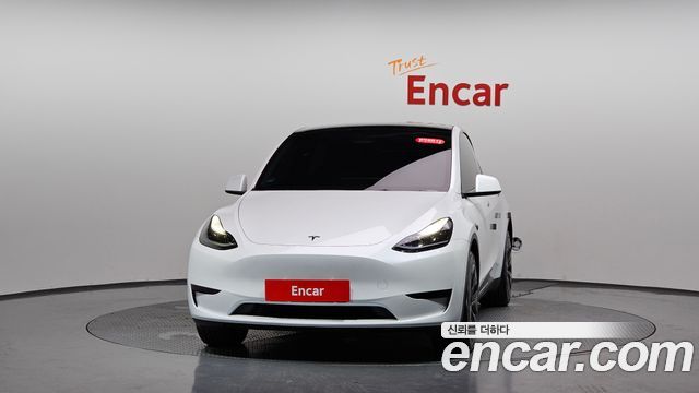 Tesla Model Y RWD — пробег 22 774 км — фото 3 из 5
