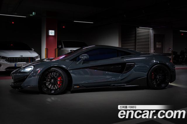 Mclaren 600LT 3.8 Coupe — пробег 16 000 км — фото 3 из 5