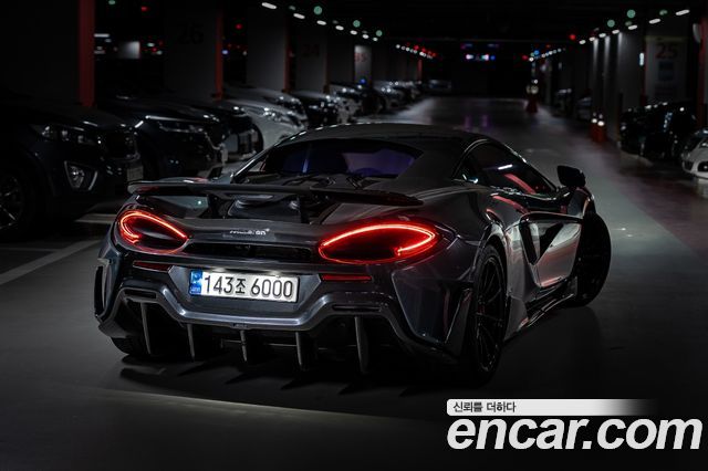 Mclaren 600LT 3.8 Coupe — пробег 16 000 км — фото 4 из 5