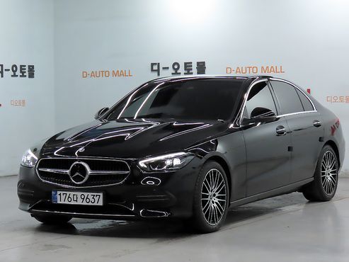 Mercedes-Benz C-Class C300 4MATIC Avantgarde — пробег 28 200 км — фото 1 из 5