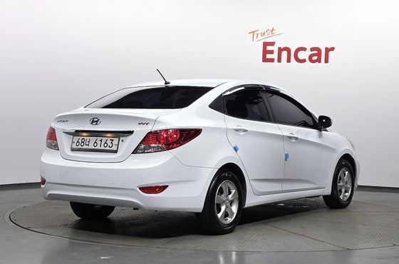 Hyundai Accent 1.4 VVT Premier — пробег 70 170 км — фото 2 из 5