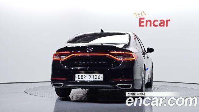 Hyundai Grandeur из Кореи Encar