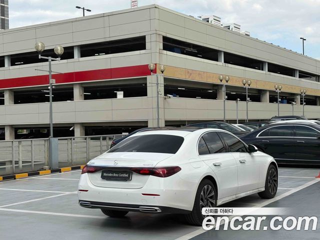 Mercedes-Benz E-Class из Кореи Encar