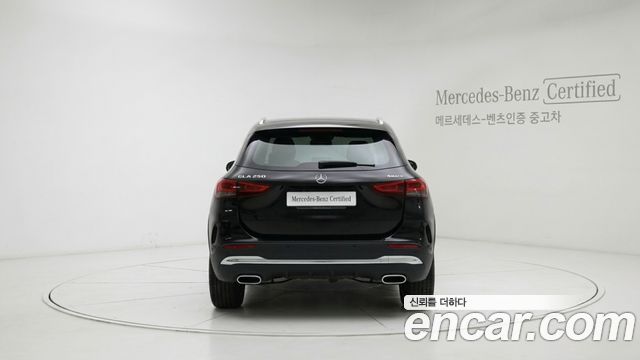 Mercedes-Benz GLA-Class из Кореи Encar
