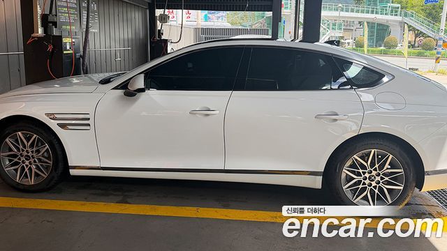 Genesis G80 Gasoline 2.5 Turbo 2WD — пробег 8 365 км — фото 2 из 5