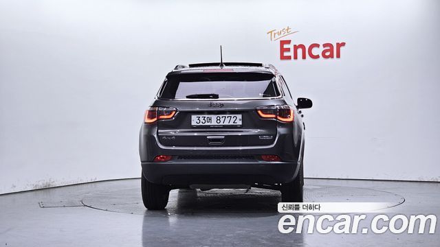 Jeep Compass из Кореи Encar