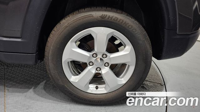 Jeep Compass из Кореи Encar