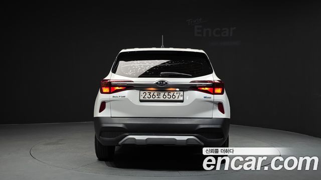 Kia Seltos из Кореи Encar